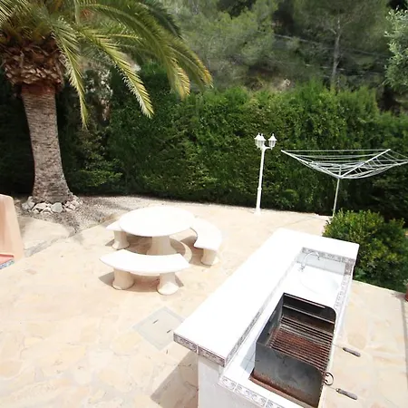 Chrisuli - Well Furnished With Panoramic Views In * Moraira